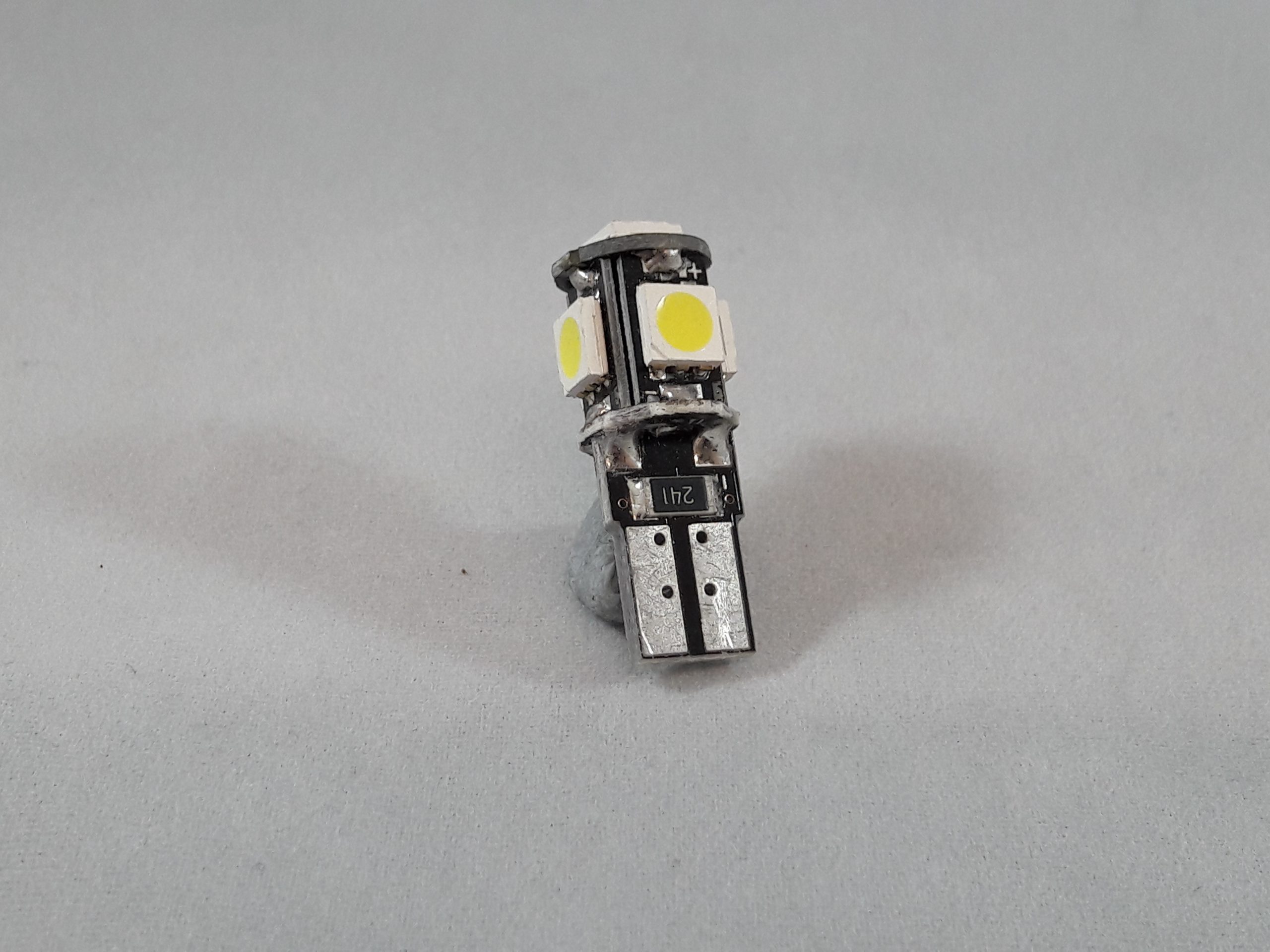 Neuf et occasion ⇒ Ampoule Led W5W T10 Can Bus 12V